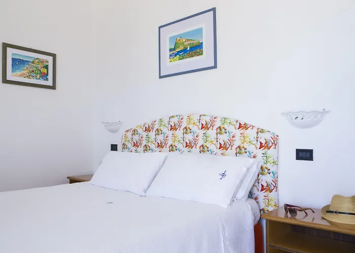 Piccolo 4* Castro (Lecce)